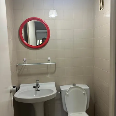 3 Pool דירה